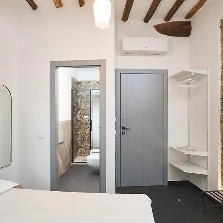 New Moon Del Prione Guest house